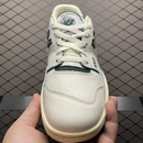 New Balance 550